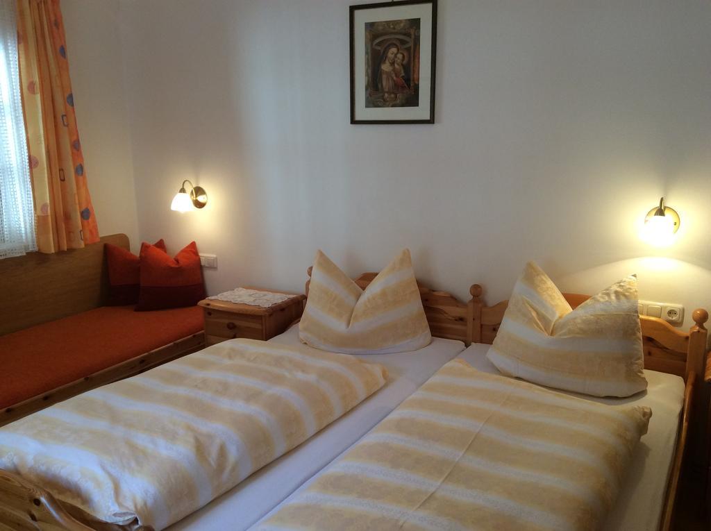 Klammer Gabi Obertilliach Kamer foto