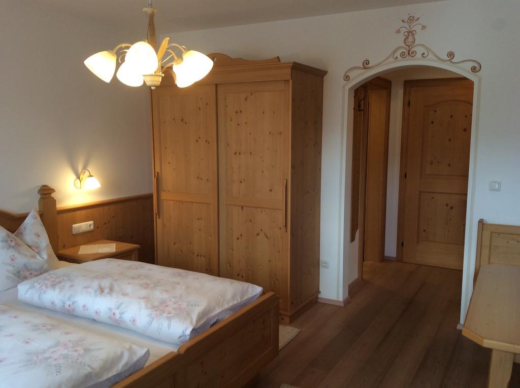Klammer Gabi Obertilliach Kamer foto